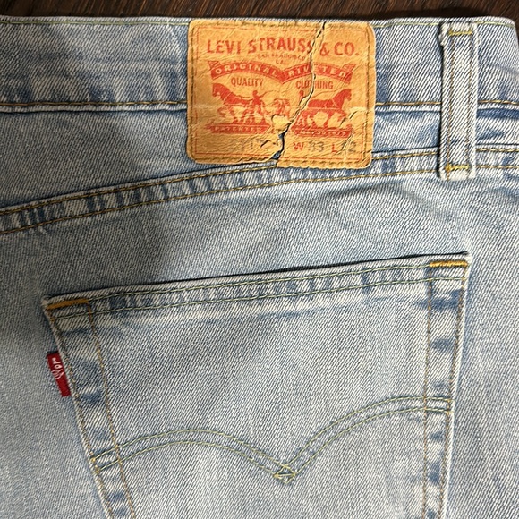 Levi’s jeans - Picture 2 of 3